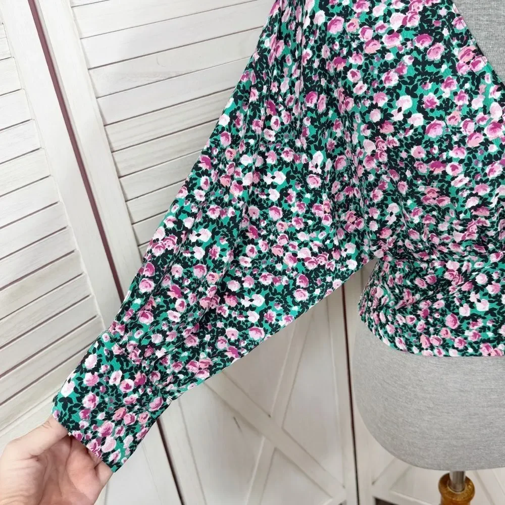Zara Floral V-Neck Smocked Waist Crop Top Blouse Pink Green Medium‎